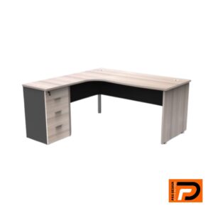 1.6m Cluster Desk